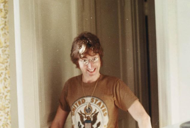 Ultimate John Lennon Quiz